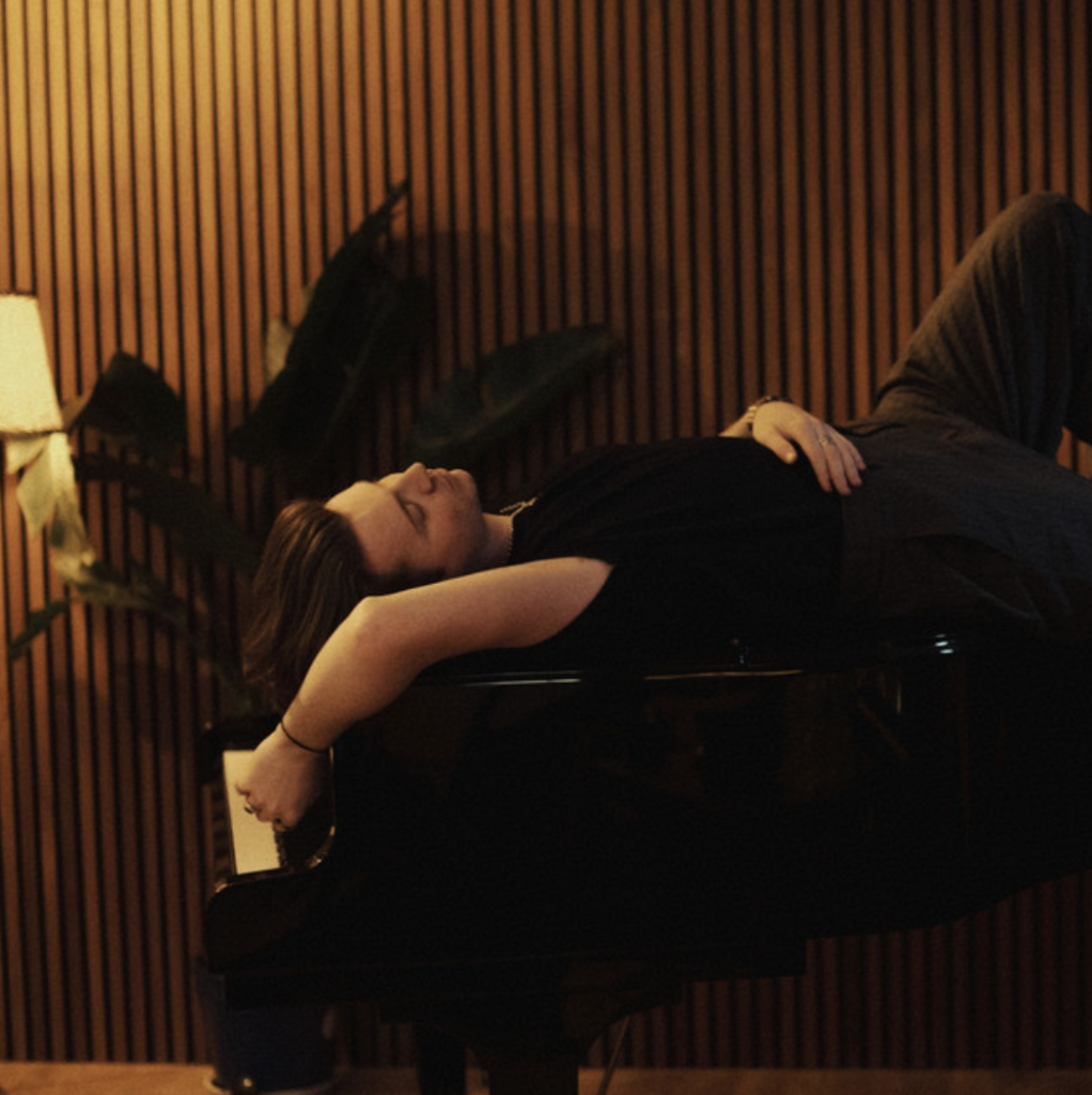 "Champagne" - Isaac Stuart